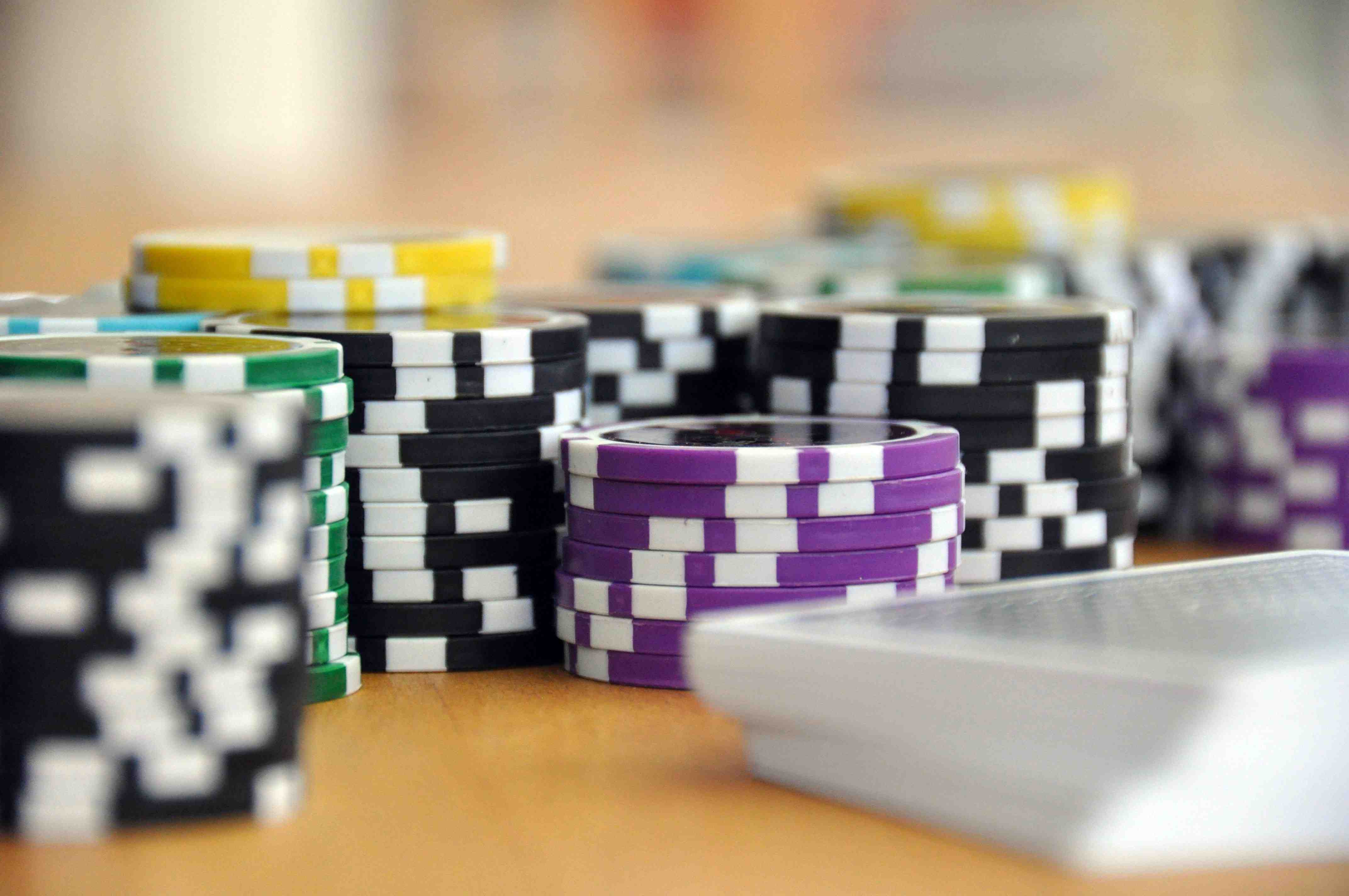 Responsible gaming message beside bd 10000 highlight stories